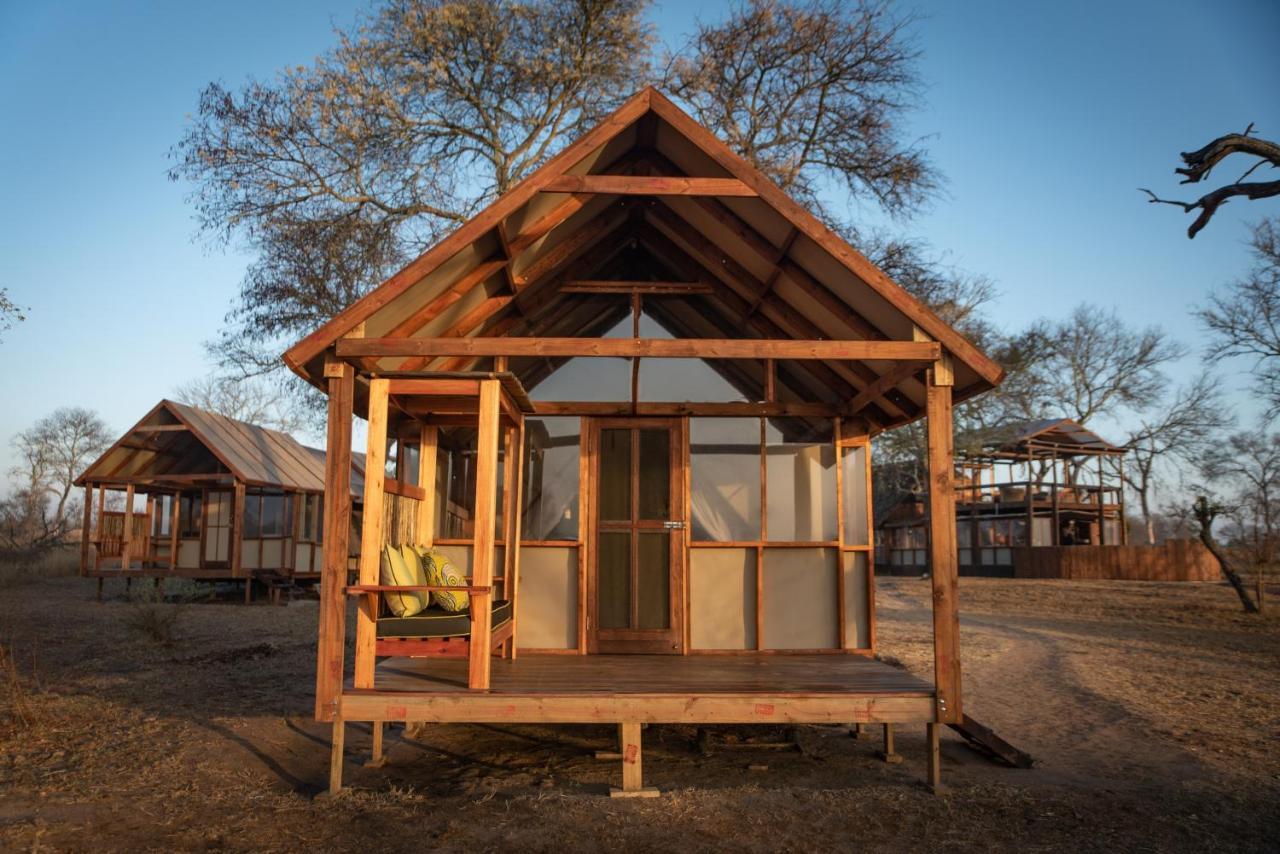Buffelshoek Tented Camp Domaine de chasse de Manyeleti Extérieur photo